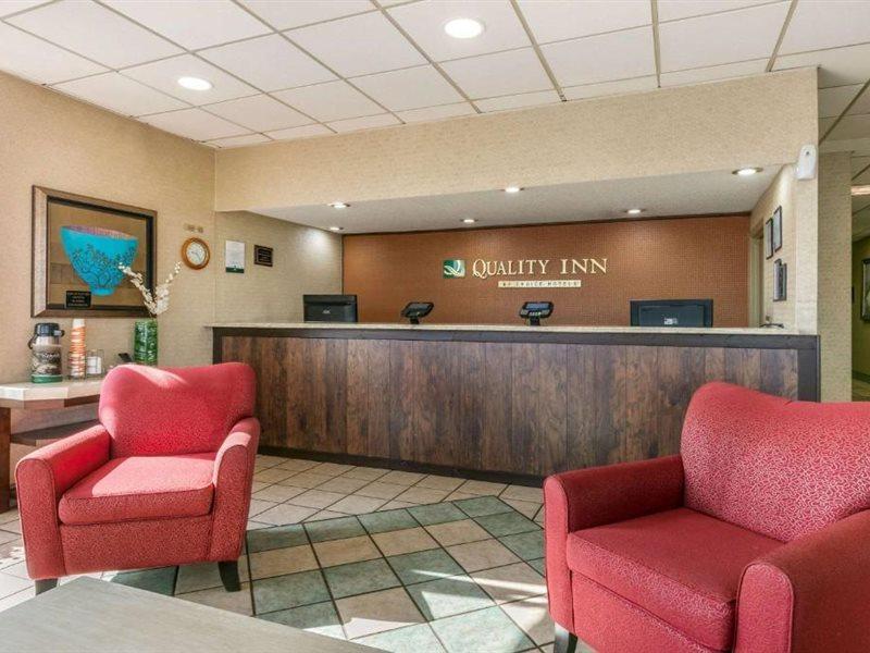 Quality Inn Manchester Esterno foto