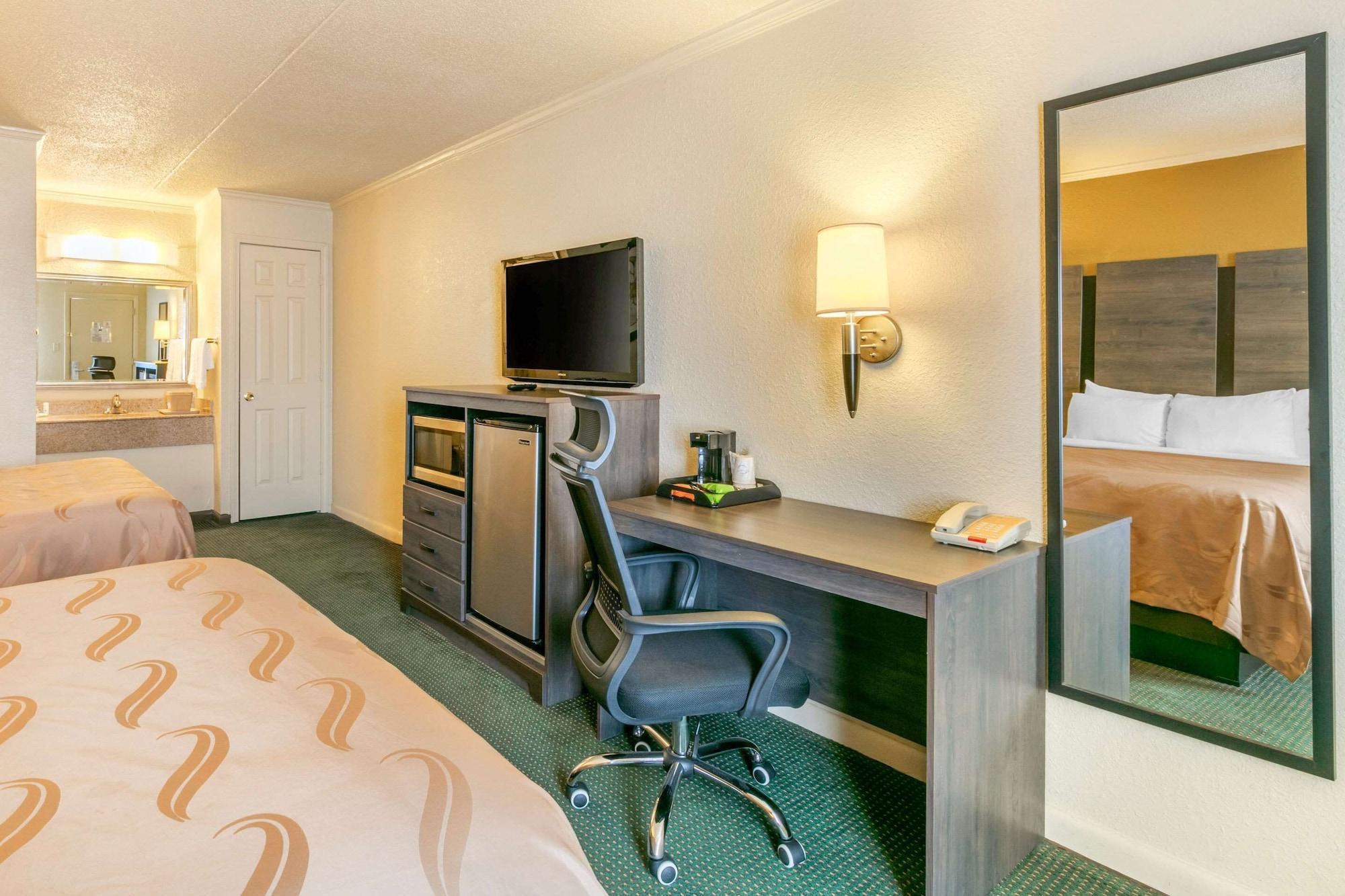 Quality Inn Manchester Esterno foto